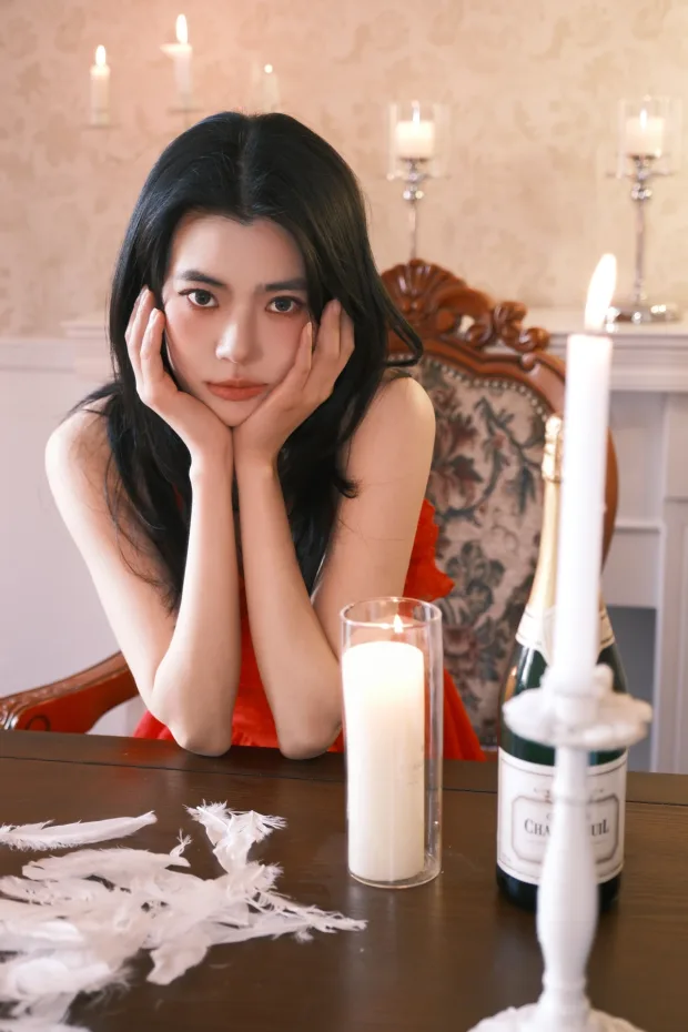 [艺图语]2023.02.01 Vol.2941 红色[27P] 4