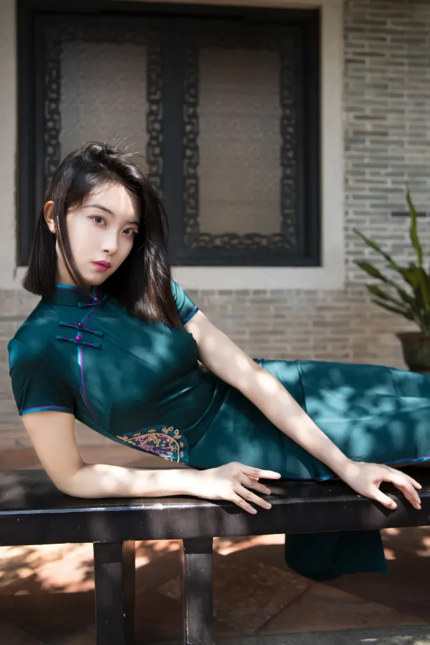 [艺图语] 2021.09.20 Vol.303 – 芳华 Neida[34P] 4