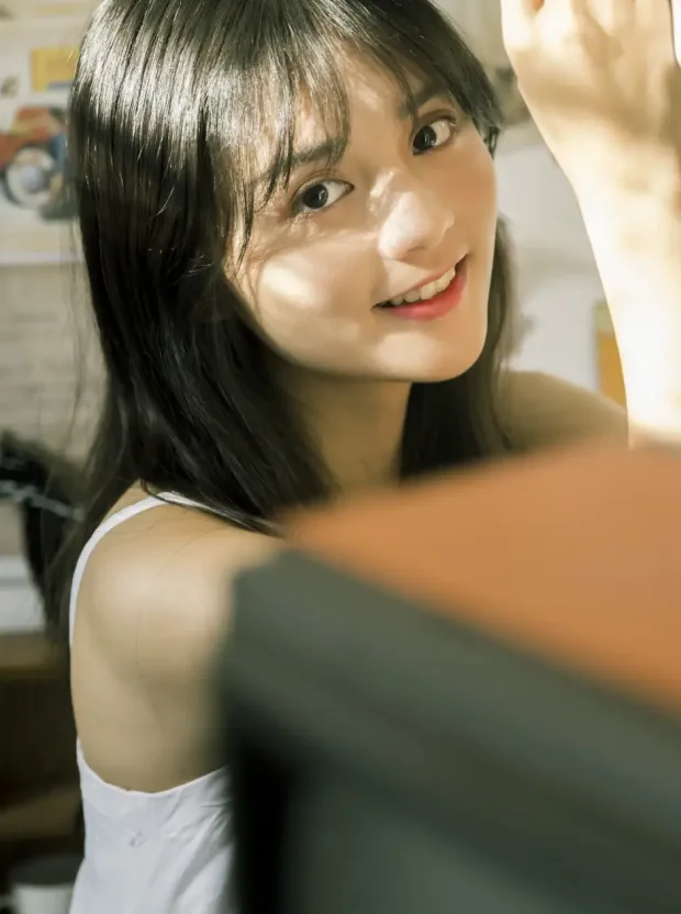 [艺图语] 2021.08.31 Vol.202 – 青提的味道 雨文[23P] 6