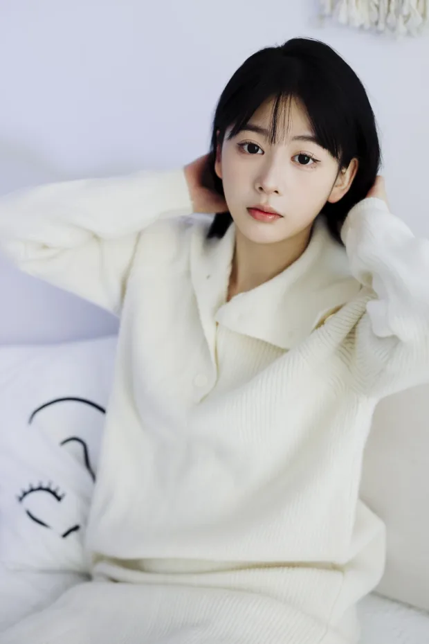 [艺图语]2023.02.01 Vol.2940 独处的房间[39P] 3