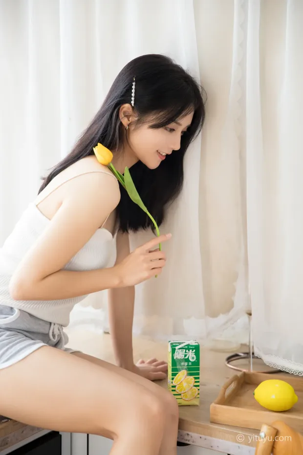 [艺图语] 2021.05.31 Vol.064 – 爱与光 雨文[26P] 3