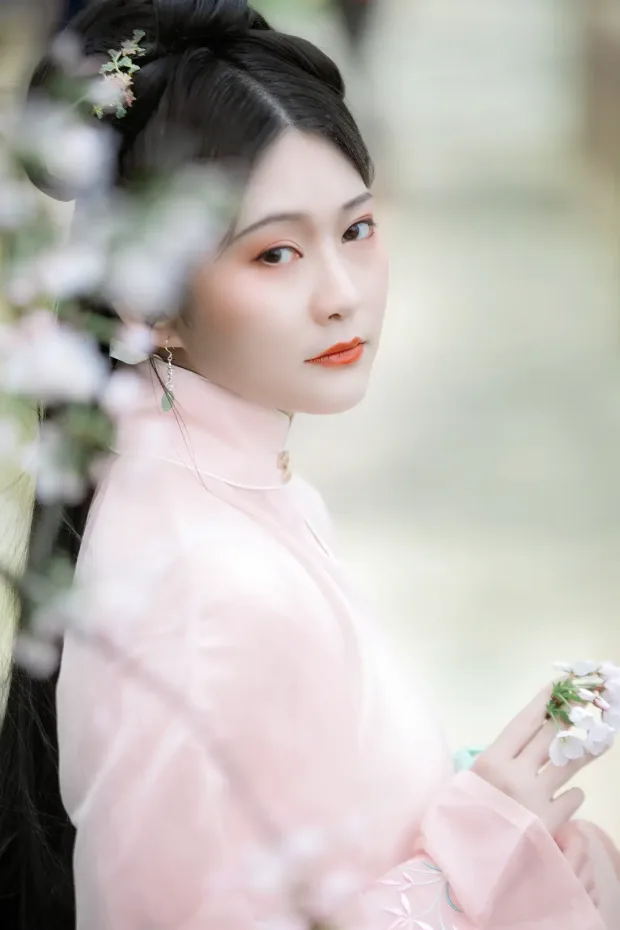 [艺图语] 2021.09.28 Vol.322 – 樱 包包[22P] 7
