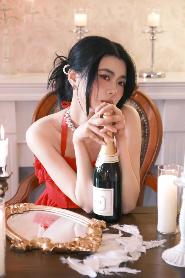 [艺图语]2023.02.01 Vol.2941 红色[27P] 6