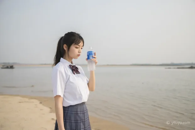 [艺图语] 2021.09.02 Vol.214 – 纯真年代 雨文[27P] 4