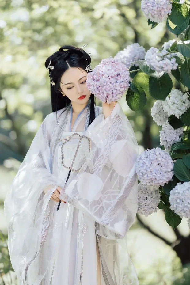 [艺图语] 2021.09.06 Vol.260 – 无尽夏 胡莅雅[23P] 7