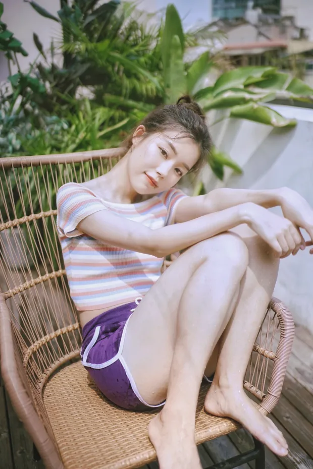 [艺图语]2023.01.05 Vol.2843 – 天台的水枪少女[24P] 6
