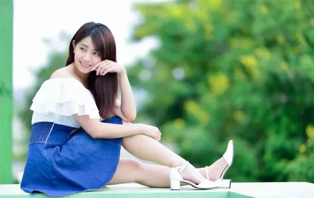 [街拍丝足] NO.168 姍姍 牛仔短裙涼高美腿[35P] 6