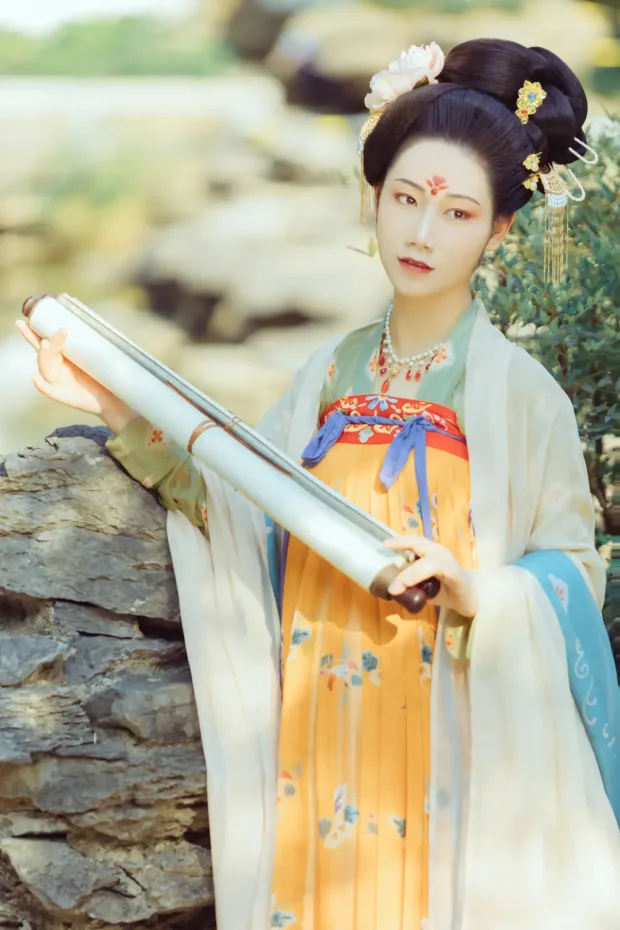 [艺图语] 2021.10.25 Vol.388 – 虞美人 筱谖[22P] 8