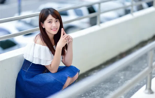 [街拍丝足] NO.168 姍姍 牛仔短裙涼高美腿[35P] 7