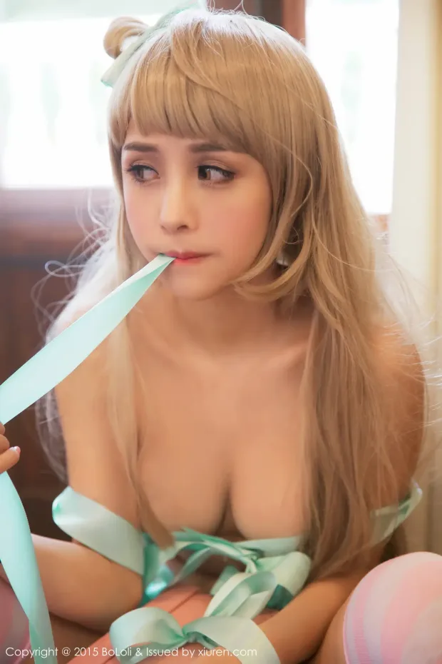 [波萝社] 2015.12.25 Vol.081 – 夏美酱[31P] 2