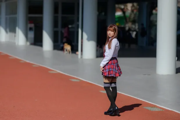[街拍丝足] NO.233 学生制服高跟[157P] 4