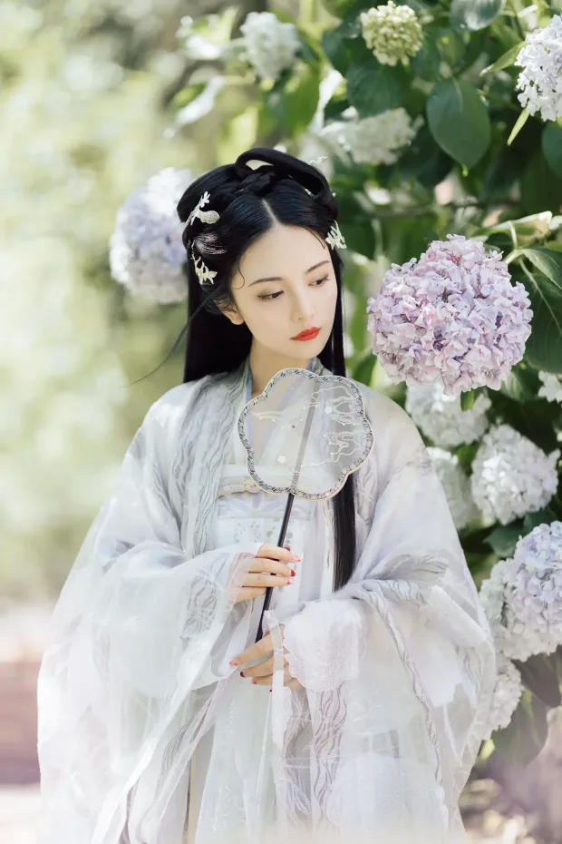 [艺图语] 2021.09.06 Vol.260 – 无尽夏 胡莅雅[23P] 5
