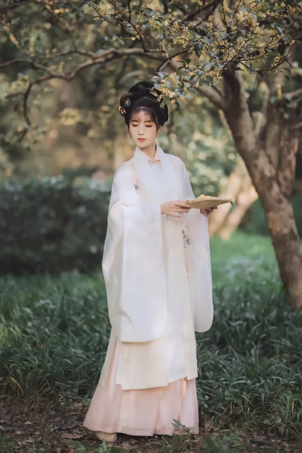 [艺图语] 2021.11.22 Vol.463 – 桂花酿 一只阿梦崽[36P] 5