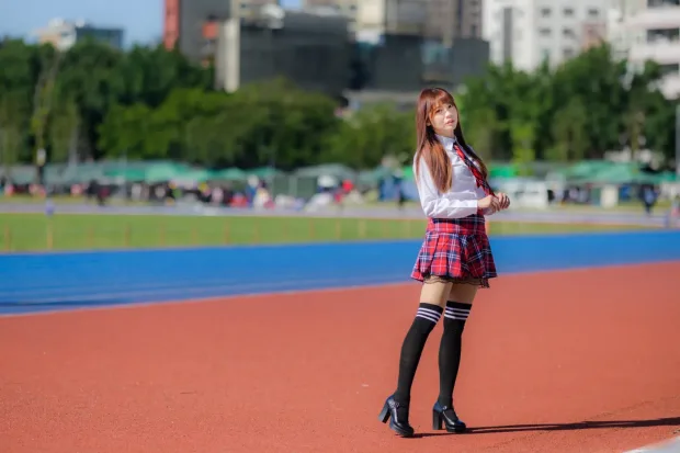 [街拍丝足] NO.233 学生制服高跟[157P] 6