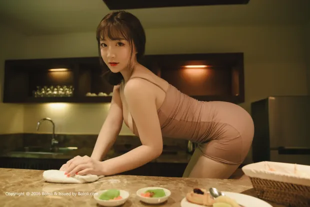 [波萝社] 2018.04.12 Vol.114 – 芒果milk[39P] 2