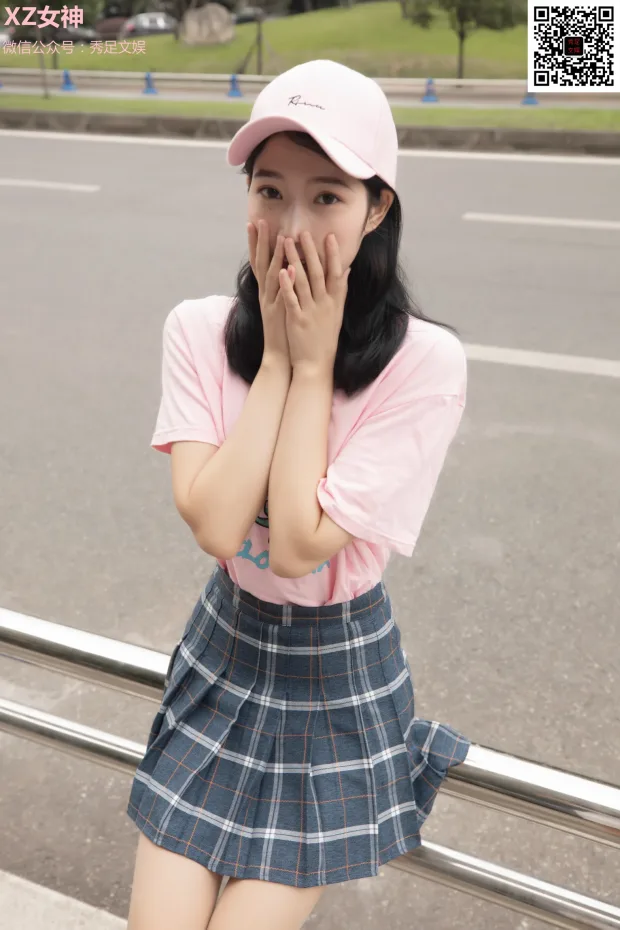 [街拍丝足] NO.006 青春无敌的百褶裙少女[60P] 5