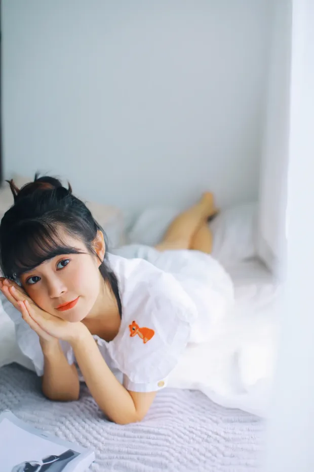 [艺图语] 2021.05.04 Vol.049 – 少女日记 裸心心[25P] 4
