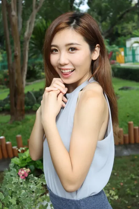 [街拍丝足] NO.093 長腿美模 Shuk Man 短裙 高跟美腿外拍[101P] 4