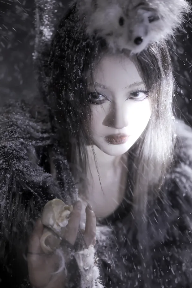 [艺图语]2023.02.04 Vol.2971 雪狐[20P] 8