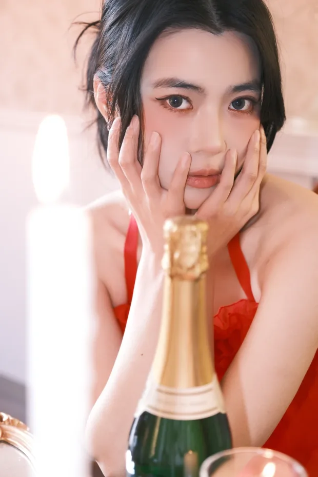 [艺图语]2023.02.01 Vol.2941 红色[27P] 7