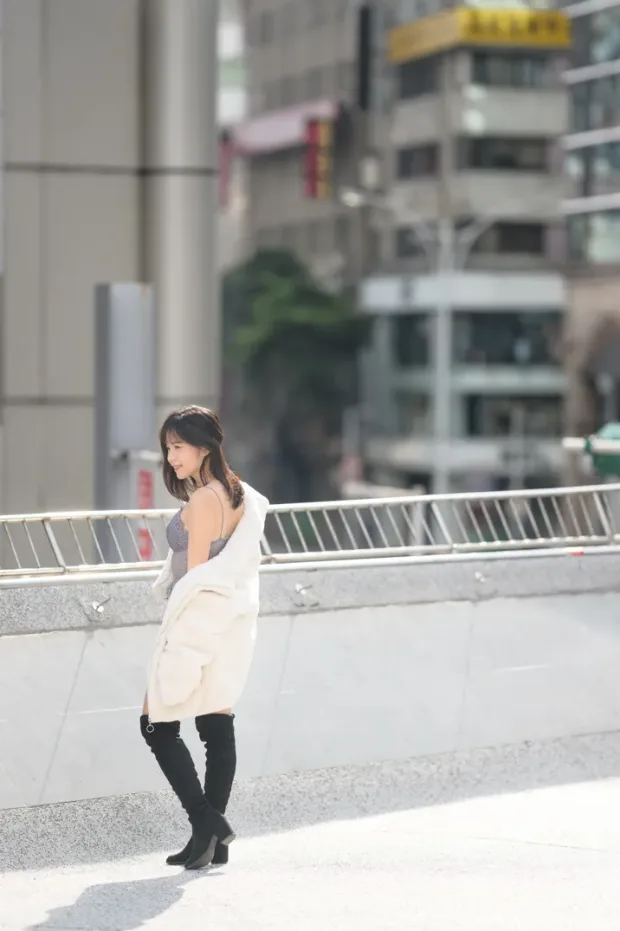 [街拍丝足] NO.215 YoYo 牛仔短裤长靴[109P] 3