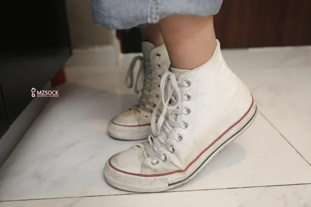 [MZSOCK]爱美足 NO.077 – Ella！ 3