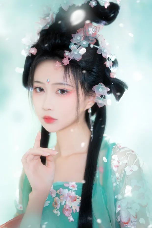 [艺图语]2022.12.26 Vol.2763 – 绿梅[27P] 6