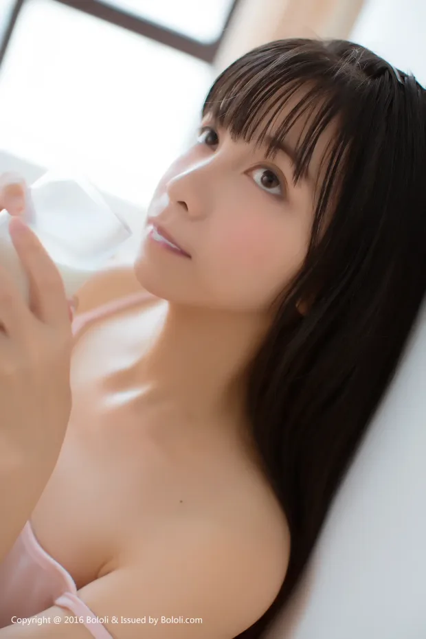 [波萝社] 2018.03.05 Vol.110 – 鱼丸[30P] 2