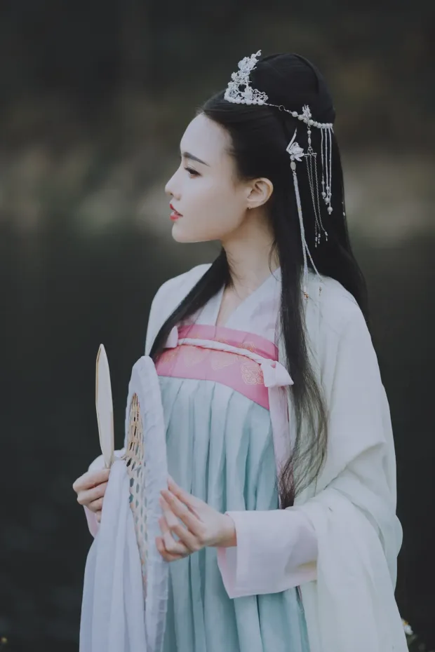 [艺图语] 2021.09.04 Vol.241 – 放鹤渚 逆逆[27P] 8