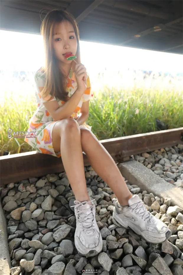 [MZSOCK]爱美足 NO.072 – Ella! 3