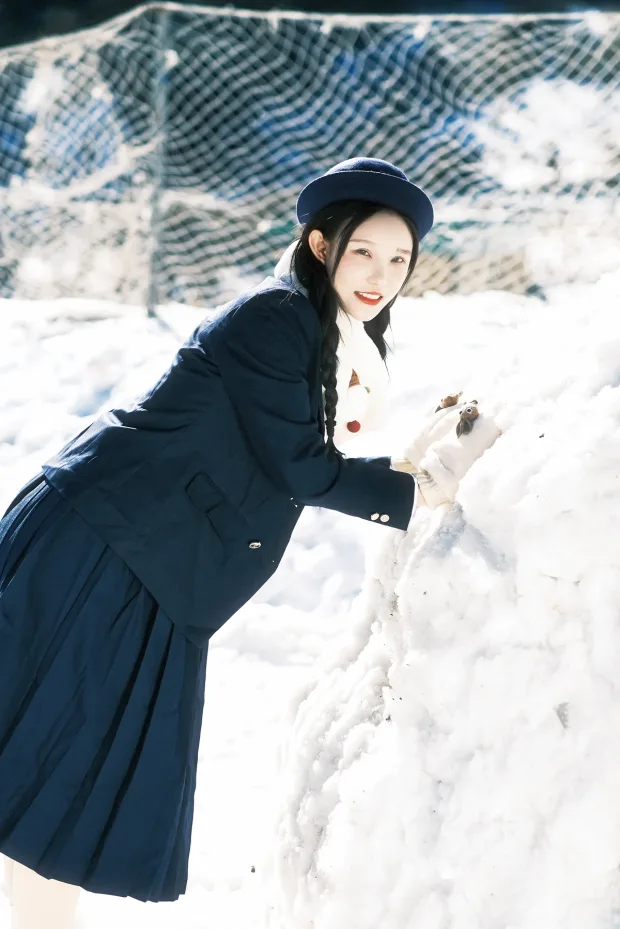 [艺图语]2022.12.30 Vol.2791 – 初雪在说我爱你[25P] 8