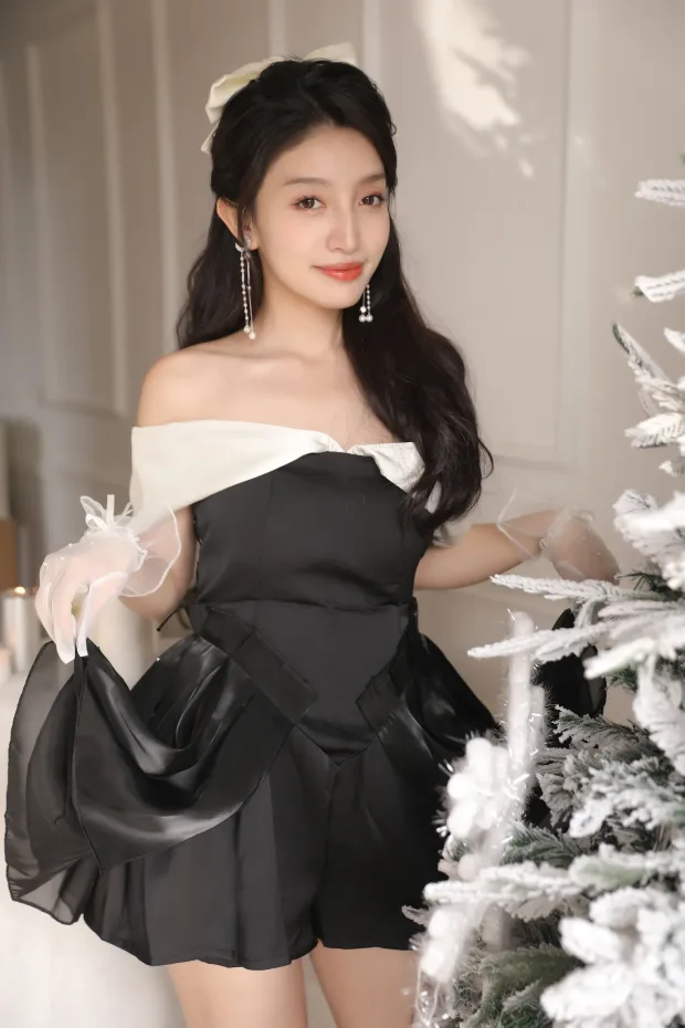 [艺图语]2022.12.08 Vol.2628 – 千金圣诞[35P] 8