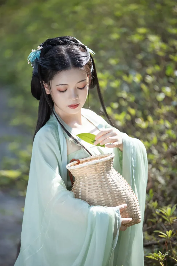[艺图语]2023.01.12 Vol.2895 采茶纪[27P] 8