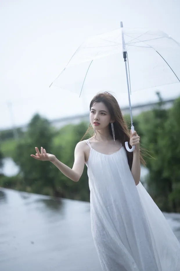 [艺图语]2022.12.10 Vol.2647 – 雨后少女[23P] 4
