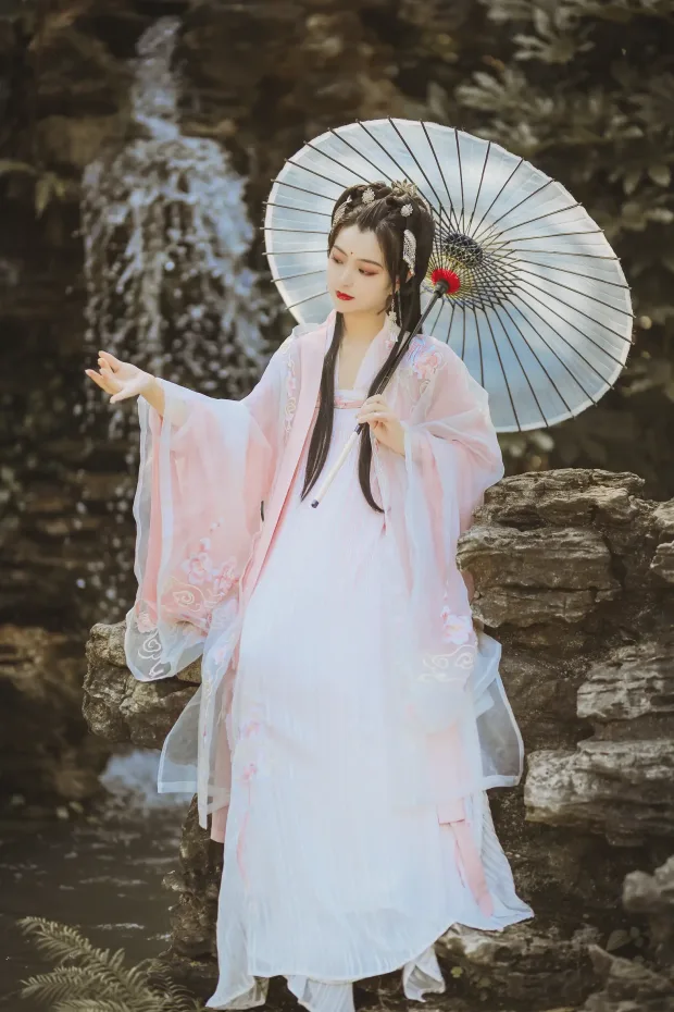 [艺图语] 2021.09.01 Vol.212 – 吟花酿 佚名[20P] 6