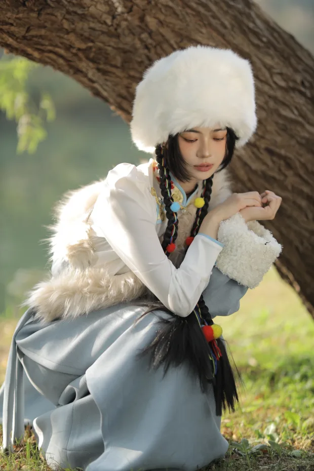 [艺图语]2023.01.06 Vol.2853 – 小卓玛[28P] 6
