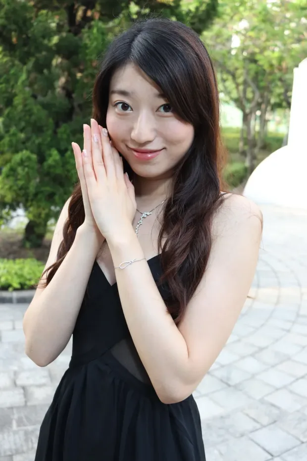 [街拍丝足] NO.106 吴小葵 公园黑色长裙[61P] 8