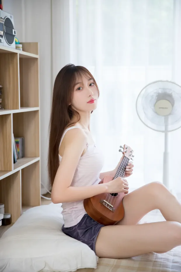 [艺图语] 2021.11.13 Vol.444 – 草莓的味道 KK[23P] 5