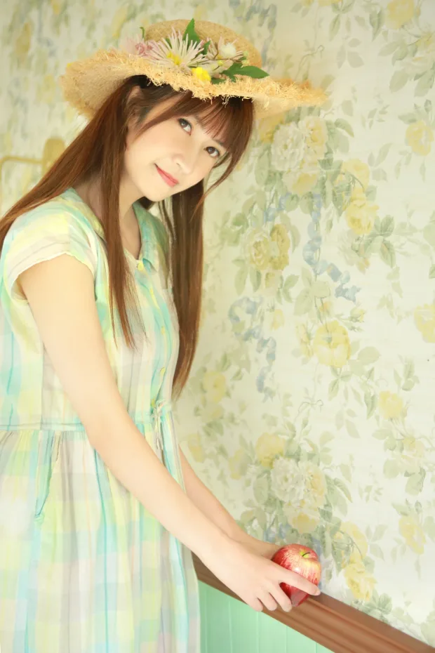 [艺图语]2023.01.02 Vol.2817 – 晴日共剪窗[21P] 4