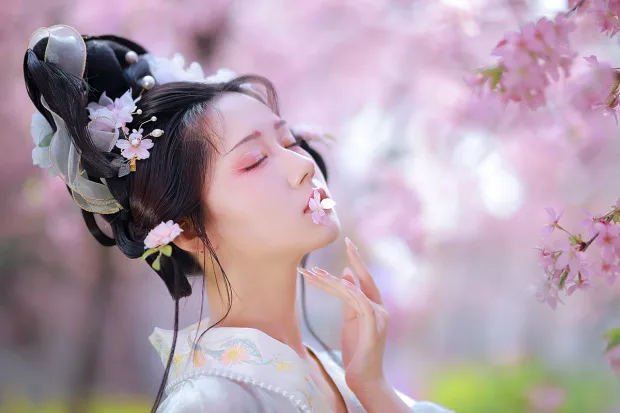 [艺图语]2022.12.22 Vol.2732 – 樱花仙子[20P] 8