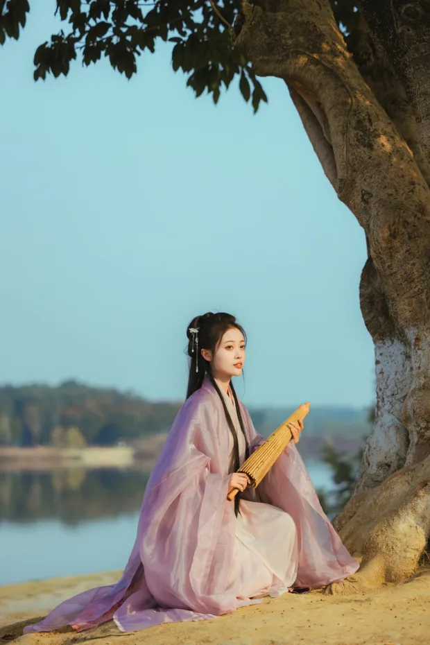 [艺图语]2022.12.23 Vol.2740 – 水边[29P] 6