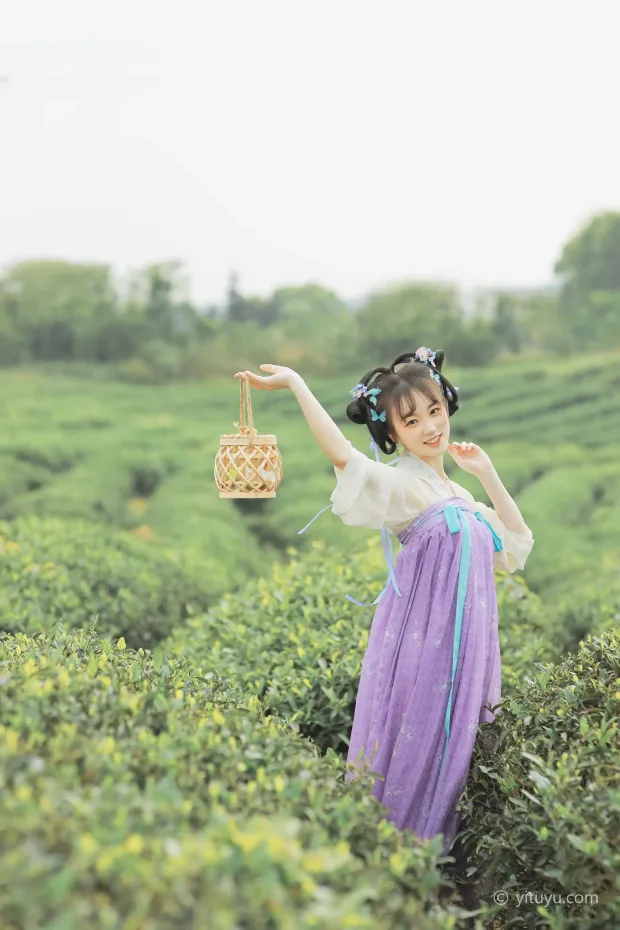 [艺图语] 2021.06.02 Vol.066 – 青青白茶 柚子[33P] 7