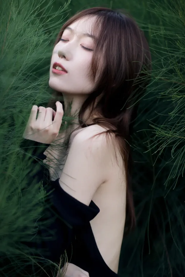 [艺图语] 2021.11.08 Vol.427 – 白月光 KK[24P] 4