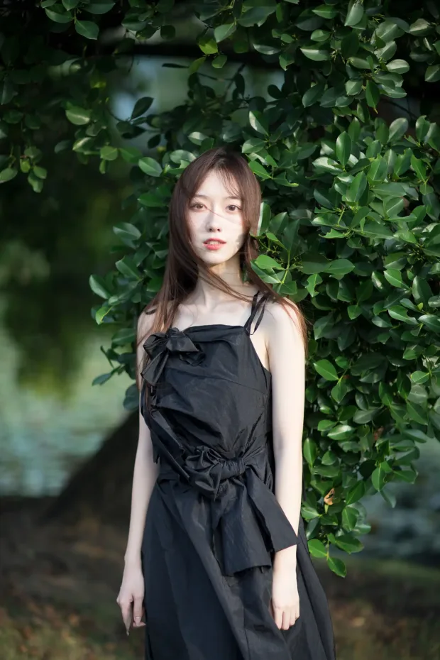 [艺图语] 2021.11.10 Vol.435 – 微风起，心已动 KK[25P] 3