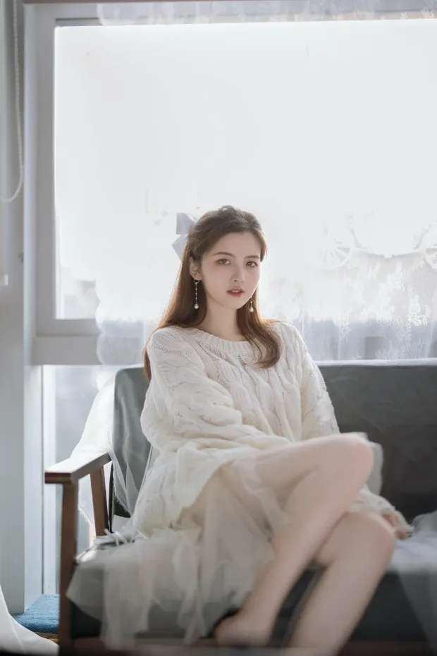 [艺图语]2022.12.09 Vol.2636 – 冬日少女[28P] 5