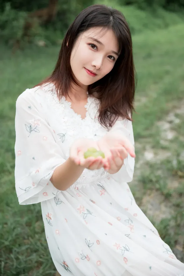 [艺图语] 2021.09.29 Vol.328 – 阳光玫瑰 湘湘[23P] 6
