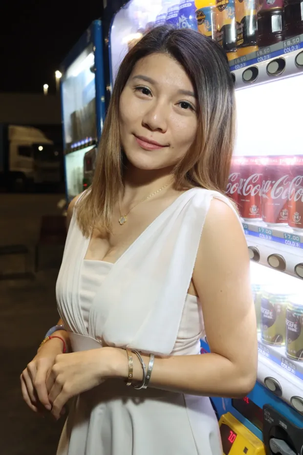 [街拍丝足] NO.152 Han Tang 连衣裙丝袜高跟美腿[80P] 8