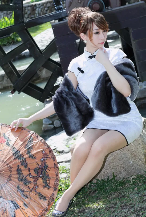 [街拍丝足] NO.212 小优 短旗袍丝袜高跟美腿[78P] 5