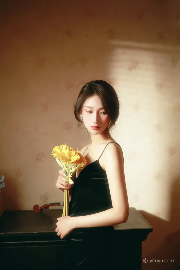 [艺图语] 2021.03.22 Vol.025 – 女人花 雯雯[34P] 4