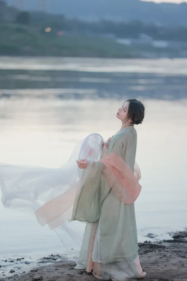 [艺图语]2022.12.15 Vol.2686 – 星河[22P] 5